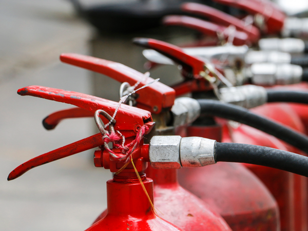 เครื่องดับเพลิงชนิดต่างๆ (Fire Extinguishers)